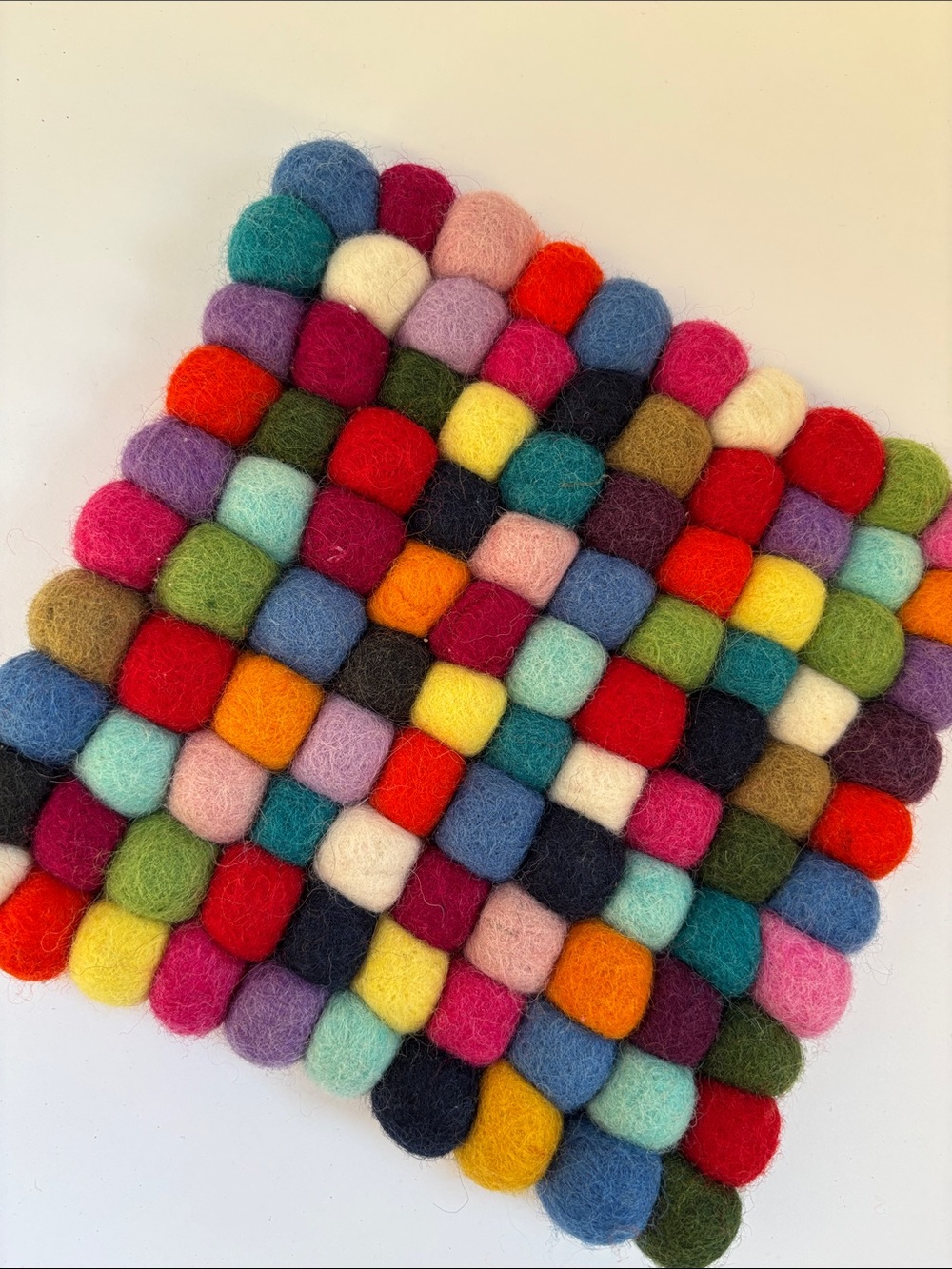 🌈 Handmade Felt Ball Trivets Set of 2 Colorful Wool Hot Pads Boho Kitchen Decor - Picture 13 of 17